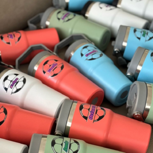 Les gourdes façon Stanley à personnaliser